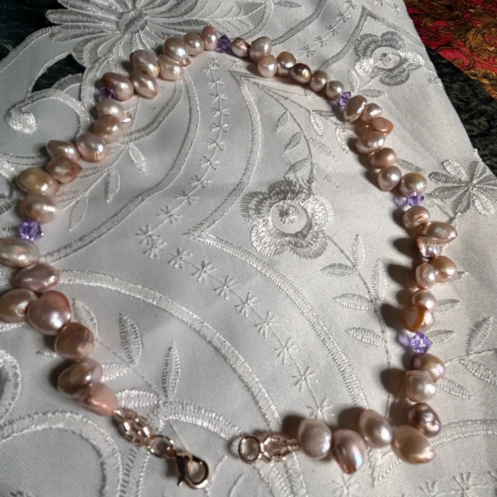 Handmade Pink Freshwater Pearl Necklace with Amethyst Crystal Accents 18 inches - Picture 6 of 7